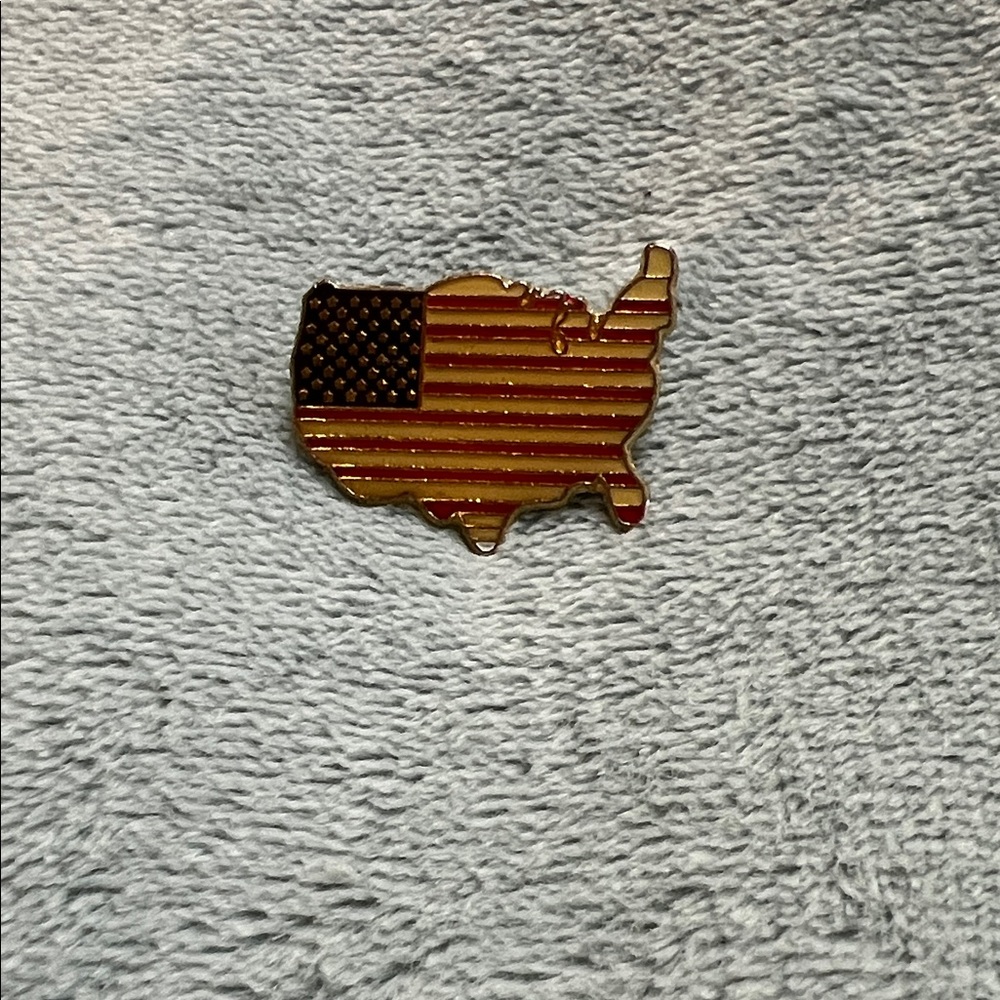 USA Flag Enamel Pin
